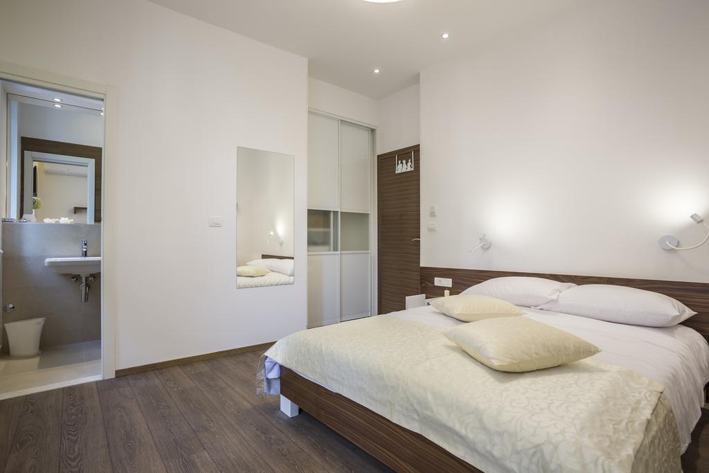 Luxury Accommodation Marino Split Exterior foto